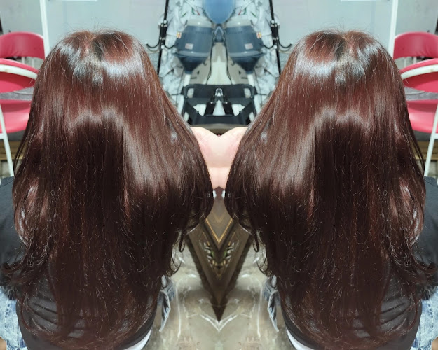 HQ Salon