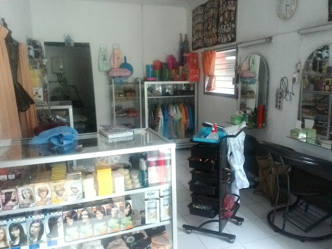 Salon Ester