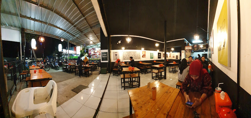 Ramen Cemen Indramayu Kota