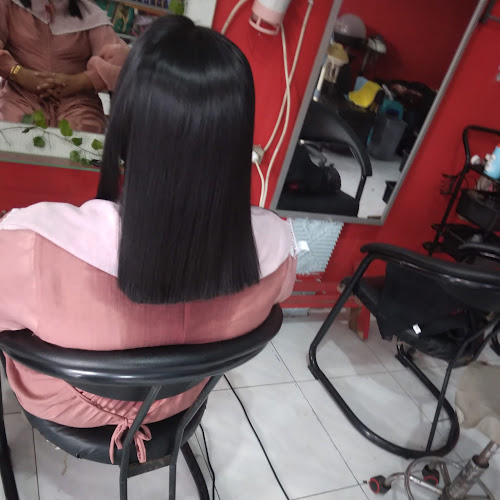 Diana dewi salon