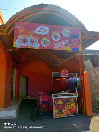 Hot pangsit nyonyor Indramayu Jawa barat