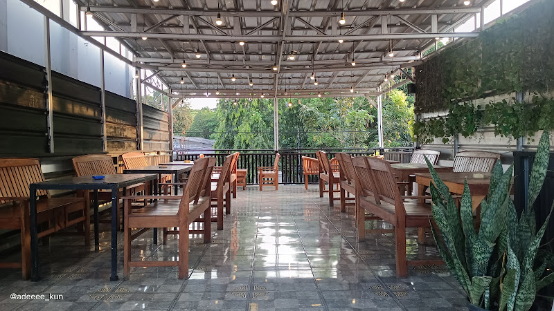 D'plan Resto & Caffe