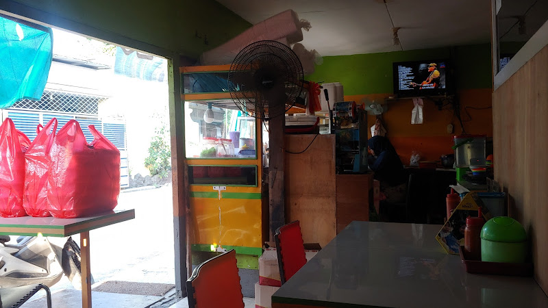 KEDAI RAINBOW
