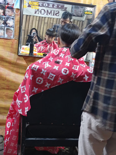 Potong Rambut Simon O3